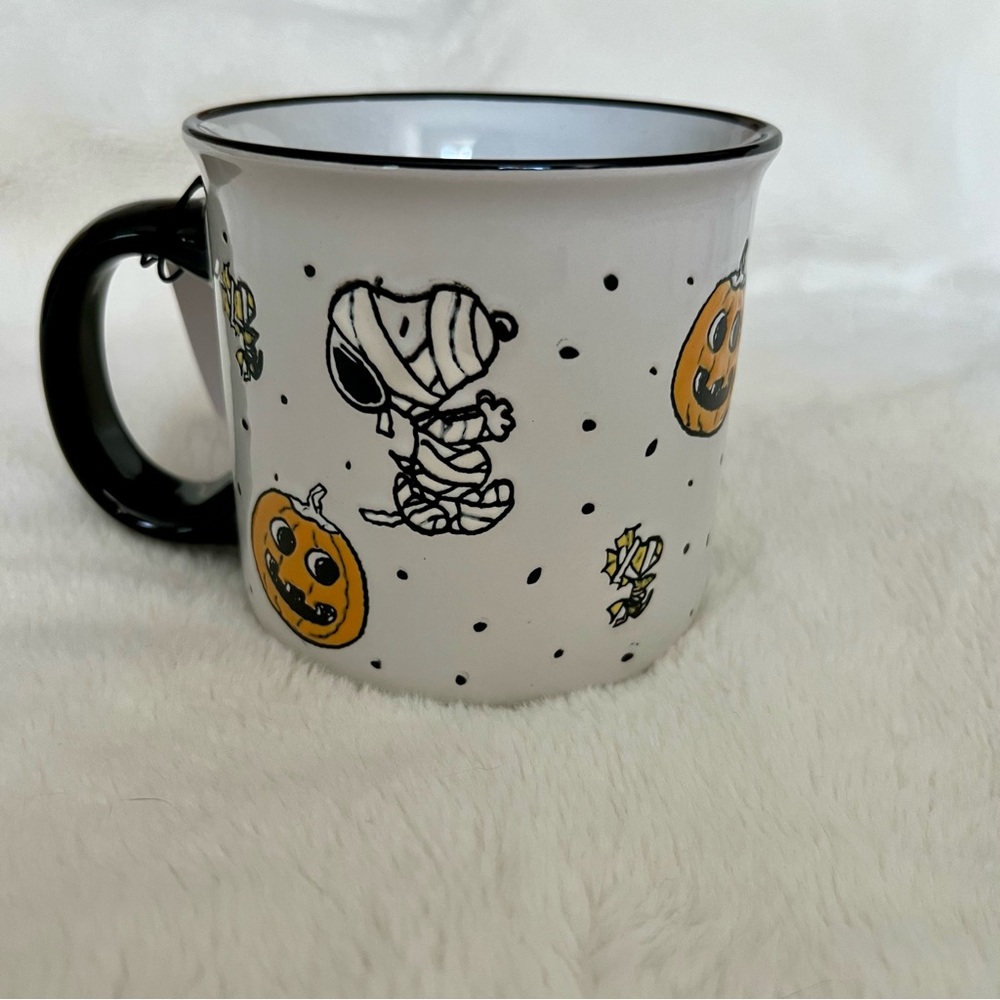 Snoopy Zombie Mug NWT - Picture 4 of 6